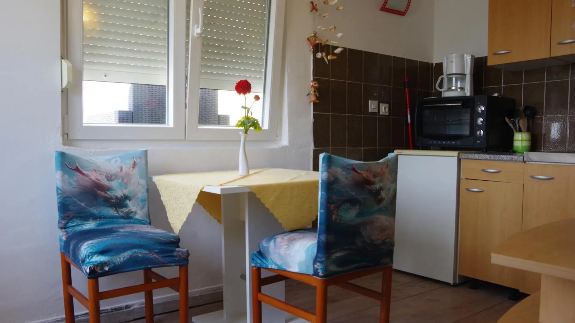 One Bedroom Apartment Banjol